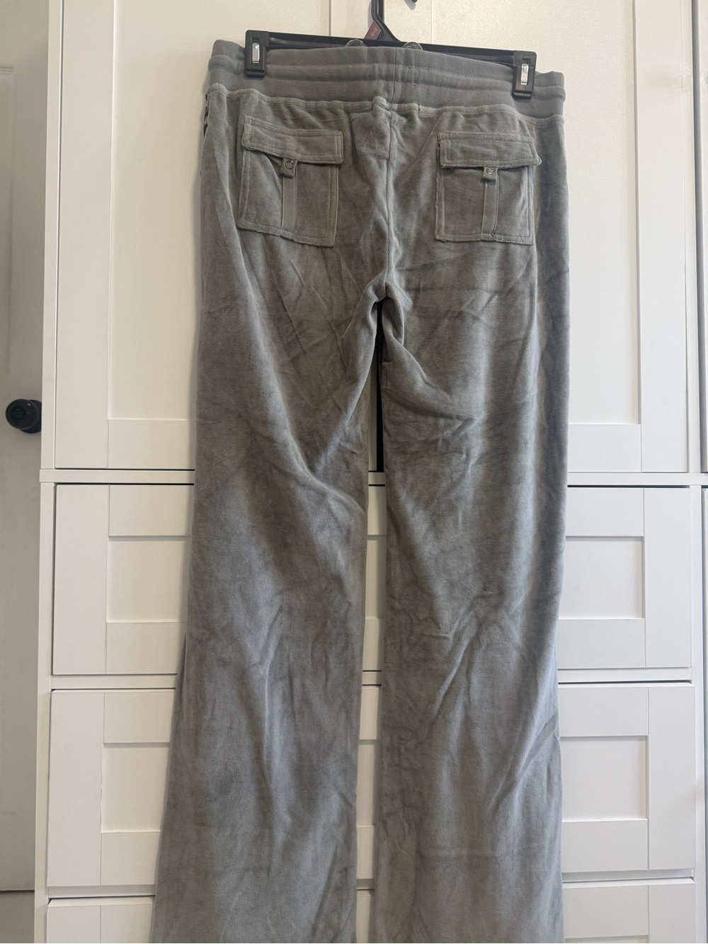 Gray 2 Piece Velour Hoodie & Pants Set for Cool Days BCBGMAXAZRIA Size XL NWT - Picture 6 of 8